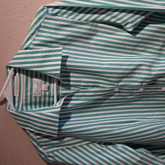 Foxcroft Wrinkle Free Striped Button Front L - Picture 2 of 7